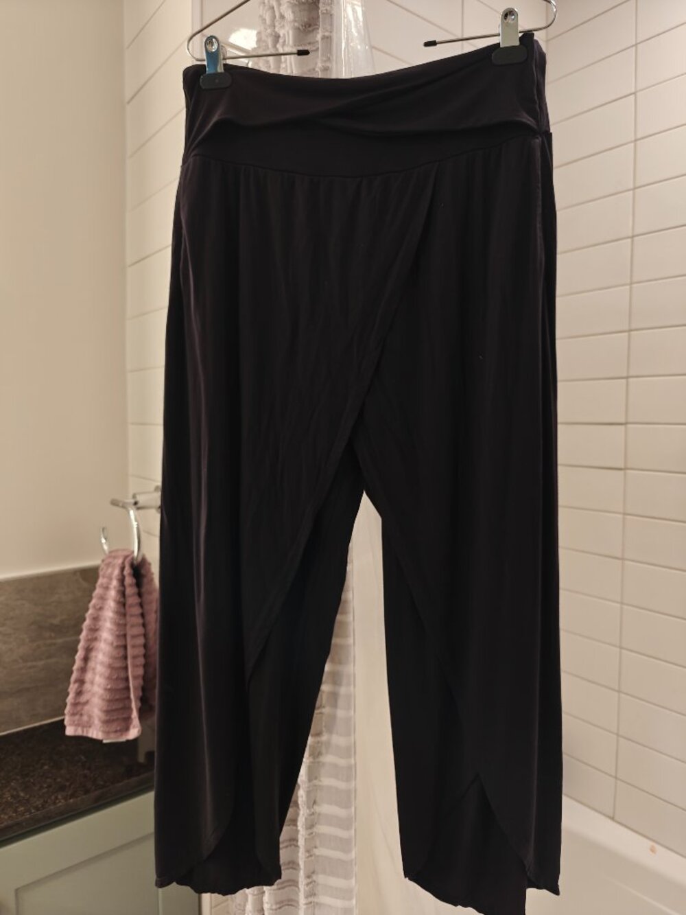 Athleta Release Pants | Black | Size Large | Modal Wrap Lounge Yoga - Picture 2 of 5
